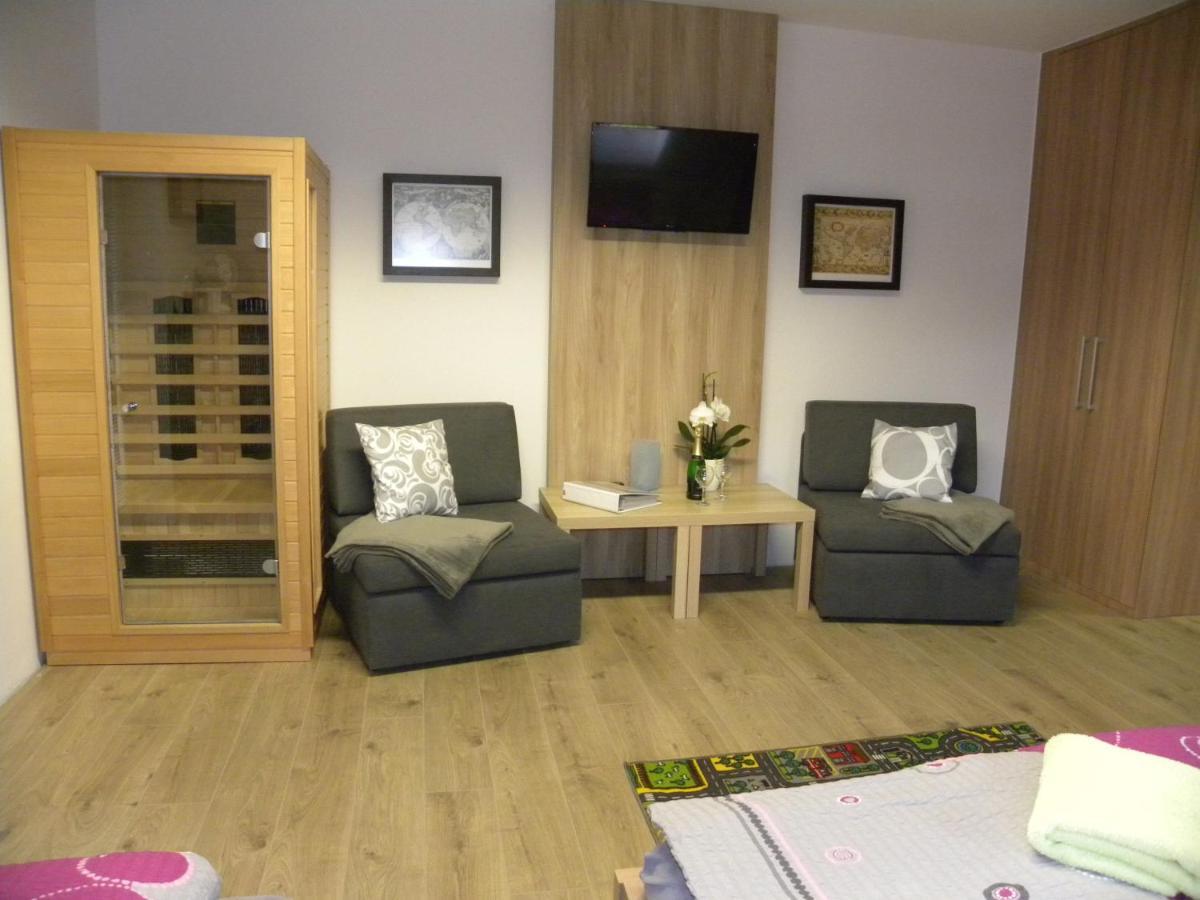Apartment Wellness Vlckova ภายนอก รูปภาพ